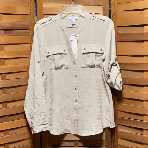 NWT Calvin Klein Tan Button Down Shirt Lightweight Safari Style Women S V-Neck - Picture 1 of 8
